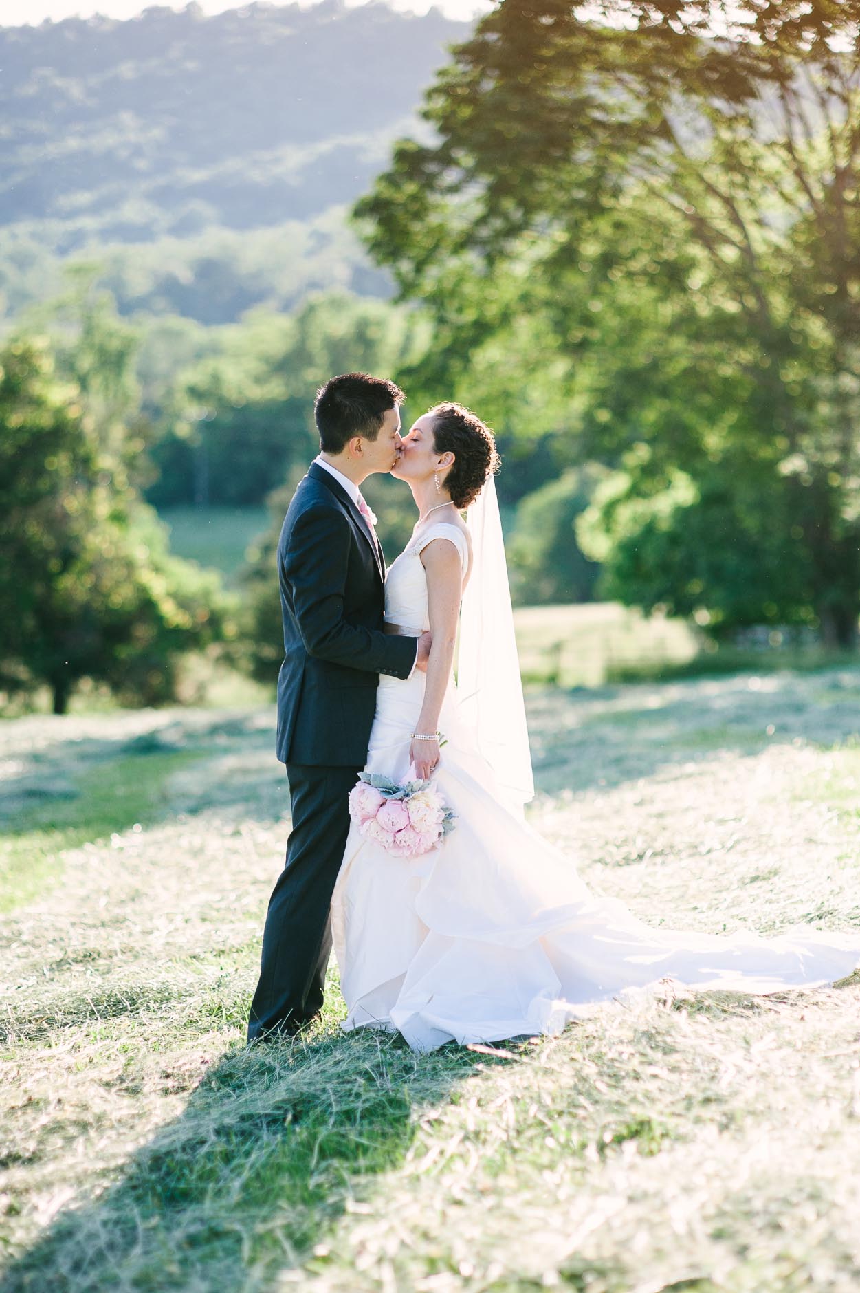 Kelly-n-Hubertweddingweb-46.jpg